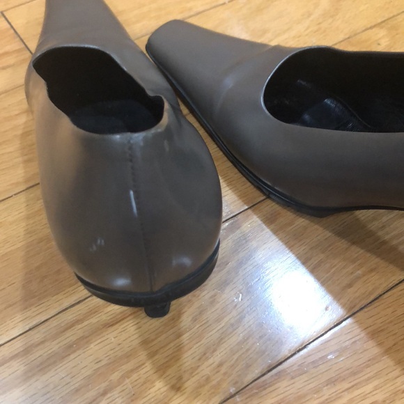 Prada shoes - Picture 5 of 9